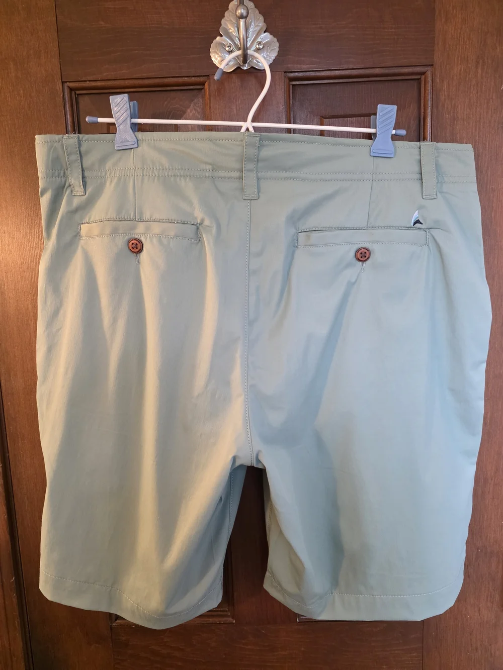 Tailor Vintage Men's Sage Green Flat Front Shorts Size 34